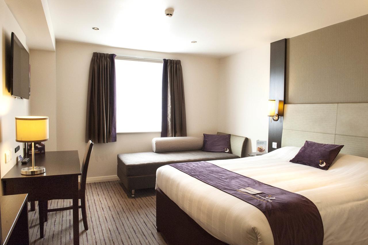 Hotel Premier Heathrow Airport Terminal 4 3*